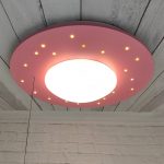 Taklampe Starlight med stjernehimmel, rosa