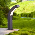Skrå Lennik LED-sokkellampe, 40 cm