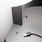 LED-vegglampe Goodnight, USB-port, hvit-antrasitt
