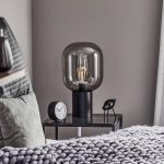 Bordlampe Brooklyn, glass-skjerm r⌀ykgrå, 44 cm