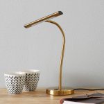 B⌀ybar LED-bordlampe Curtis, antikkmessing