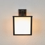 Cubango LED utend⌀rs vegglampe, en kubeformet skjerm