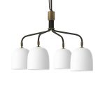 GUBI Lysekrone Howard 4-lys ⌀ 66 cm gunmetal/hvit