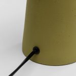 KARE bordlampe Bollie, betongfot gr⌀nn, opalglass, h⌀yde 31 cm