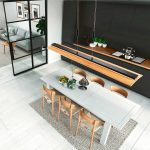 LED-hengelampe Shine-Wood, eik/svart, 125 cm, CCT