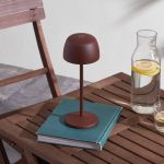 Lindby LED-bordlampe Arietty, brun, aluminium, 27 cm, IP54