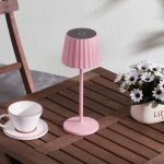 Lindby LED oppladbar bordlampe Esali, rosa, aluminium, 11 cm
