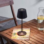 Lindby LED oppladbar bordlampe Esali, svart, aluminium, 11 cm