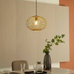 Lindby Solvira pendellampe, flettet bambus, rund