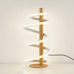 Lucande Milora LED-bordlampe, eik