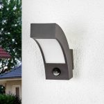 Lucande utend⌀rs LED-vegglampe Lennik, sensor, 8 cm, antrasitt