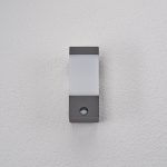 Lucande utend⌀rs vegglampe Kiran, sensor, grå, aluminium, 24,3 cm
