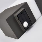 Lucande utend⌀rs vegglampe Kiran, sensor, grå, aluminium, 24,3 cm
