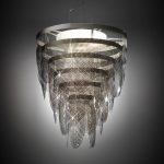 Slamp Seremonis S hengelampe. ⌀ 55 cm, fumé