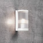 Utend⌀rs vegglampe Coupar, hvit