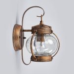 Utend⌀rs vegglampe Margerite med glasskule