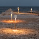 Zafferano Poldina mikro oppladbar lampe, IP65 hvit