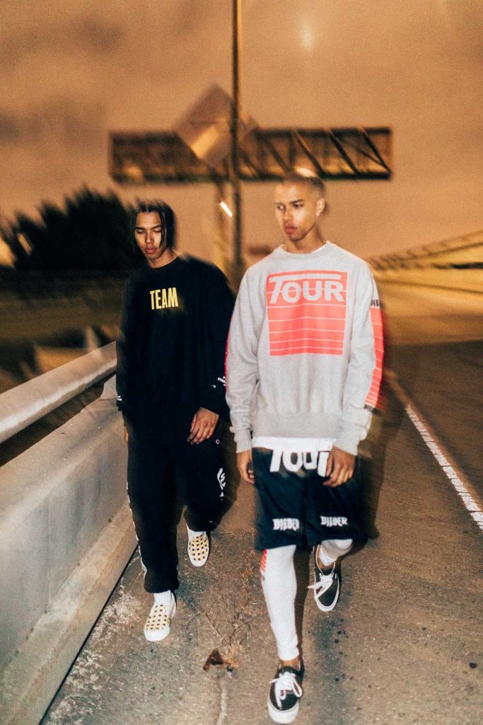 Justin Bieber Purpose the stadium tour merchandise 2017