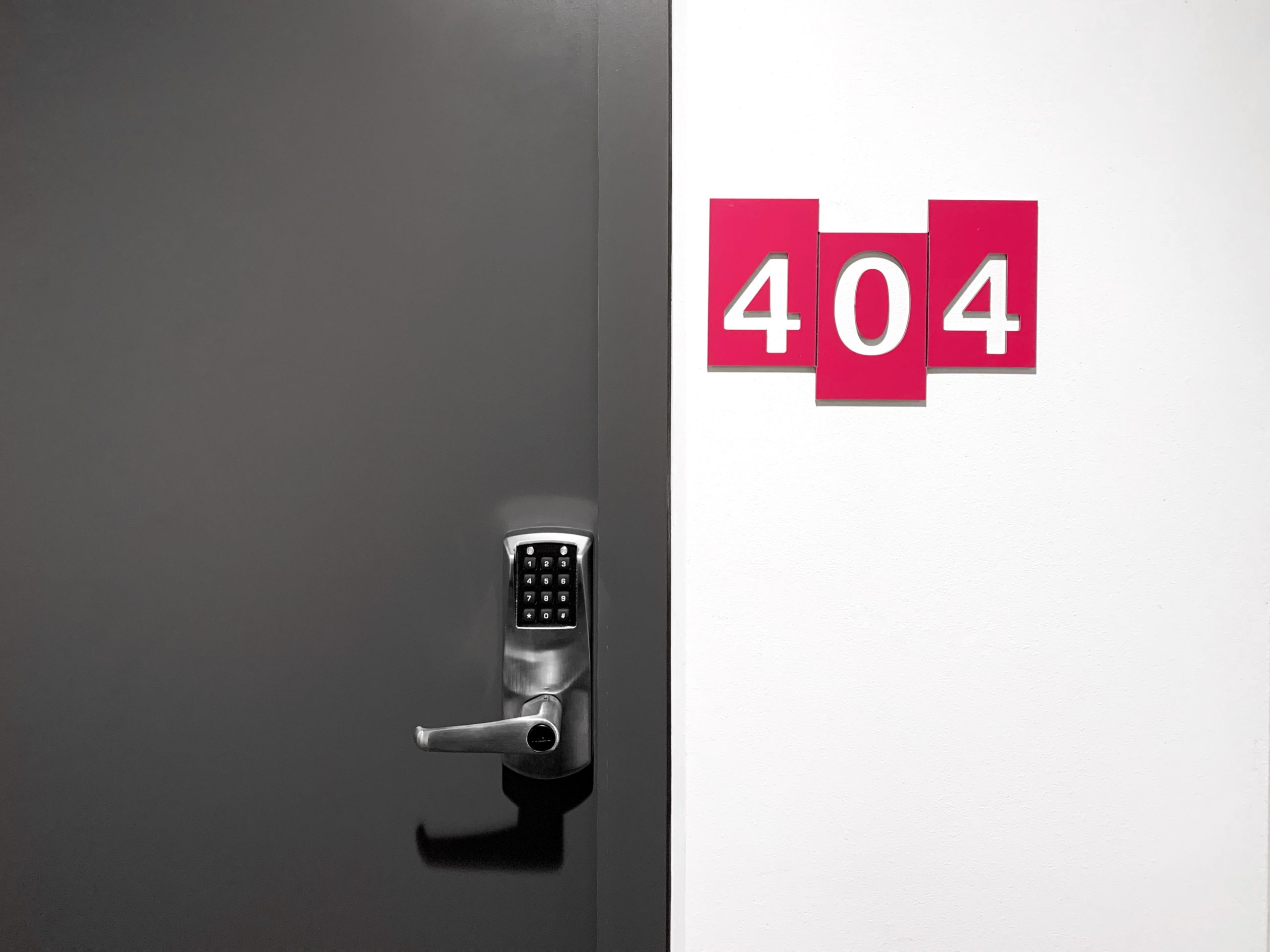 404