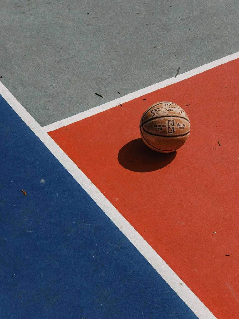 What Makes Basketball Interesting?