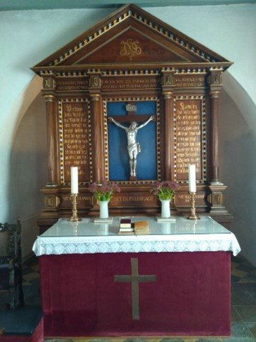 Hammerhøj kirke alter