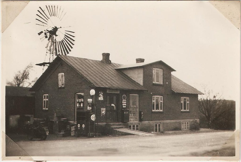 Købmandsgården i Nr. Vinge på adressen Hobrovej 113