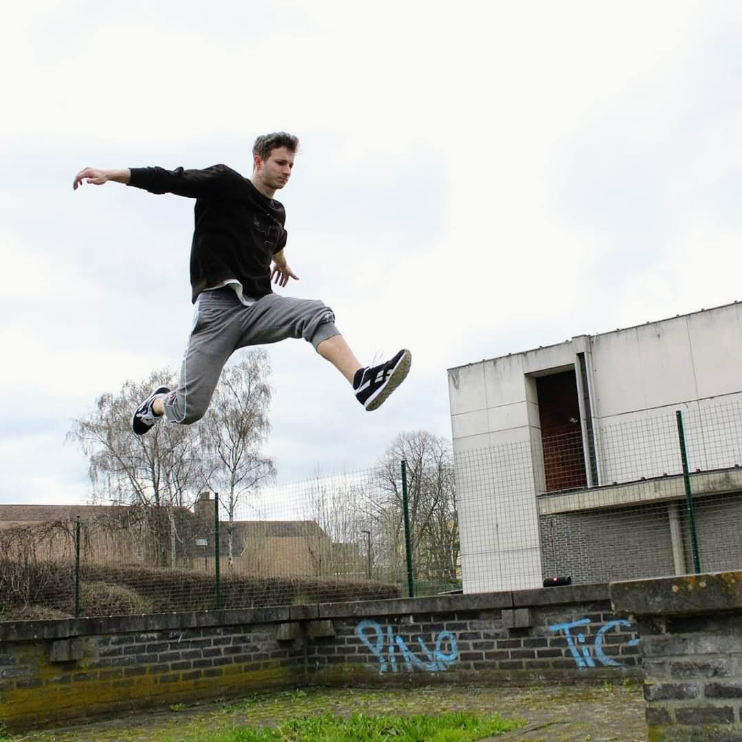 Freerunning — foto uit het clubalbum van Sta Paraat Hasselt