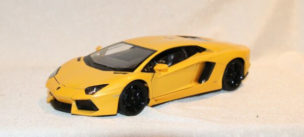 Lamborghini Aventador