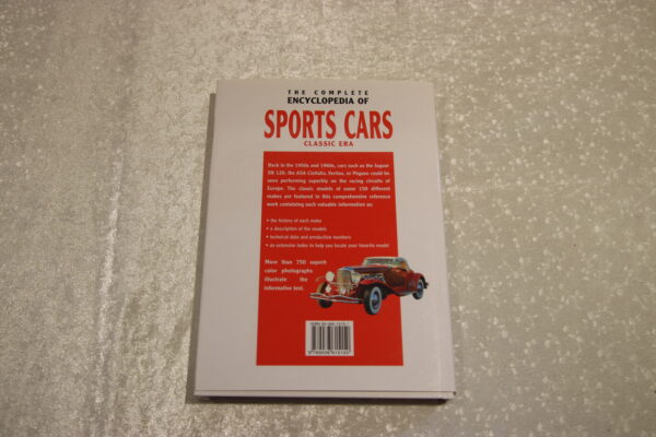 The Complete Encyclopedia of Sports Cars Classic era bog/book - Image 6