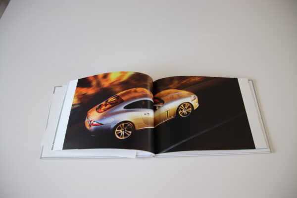 Jaguar XK brochure/sales brochure - Image 4