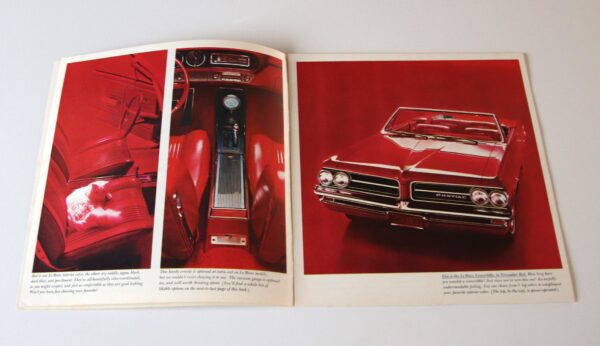 Pontiac Tempest Wide-Track 1964 brochure/sales brochure - Image 4