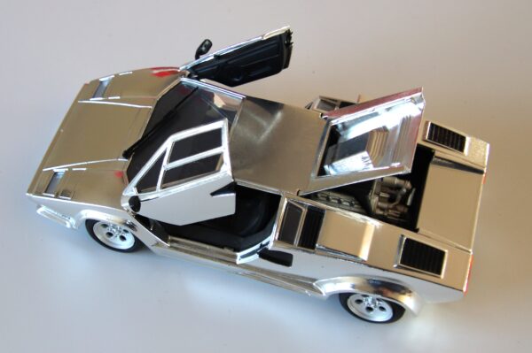 Lamborghini Countach 25 Anniversary silver paint - Image 12