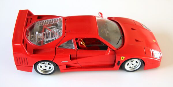 Ferrari F40 1987 - Image 9