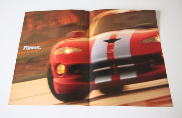 Chrysler Dodge Viper brochure/sales brochure - Image 3