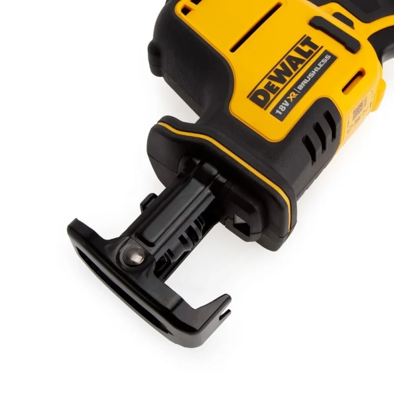 DeWALT DCS369N 18V XR Bajonetsav Solo | toolhus.dk
