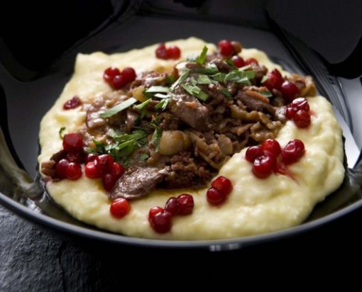Renskav och potatismos med lingon