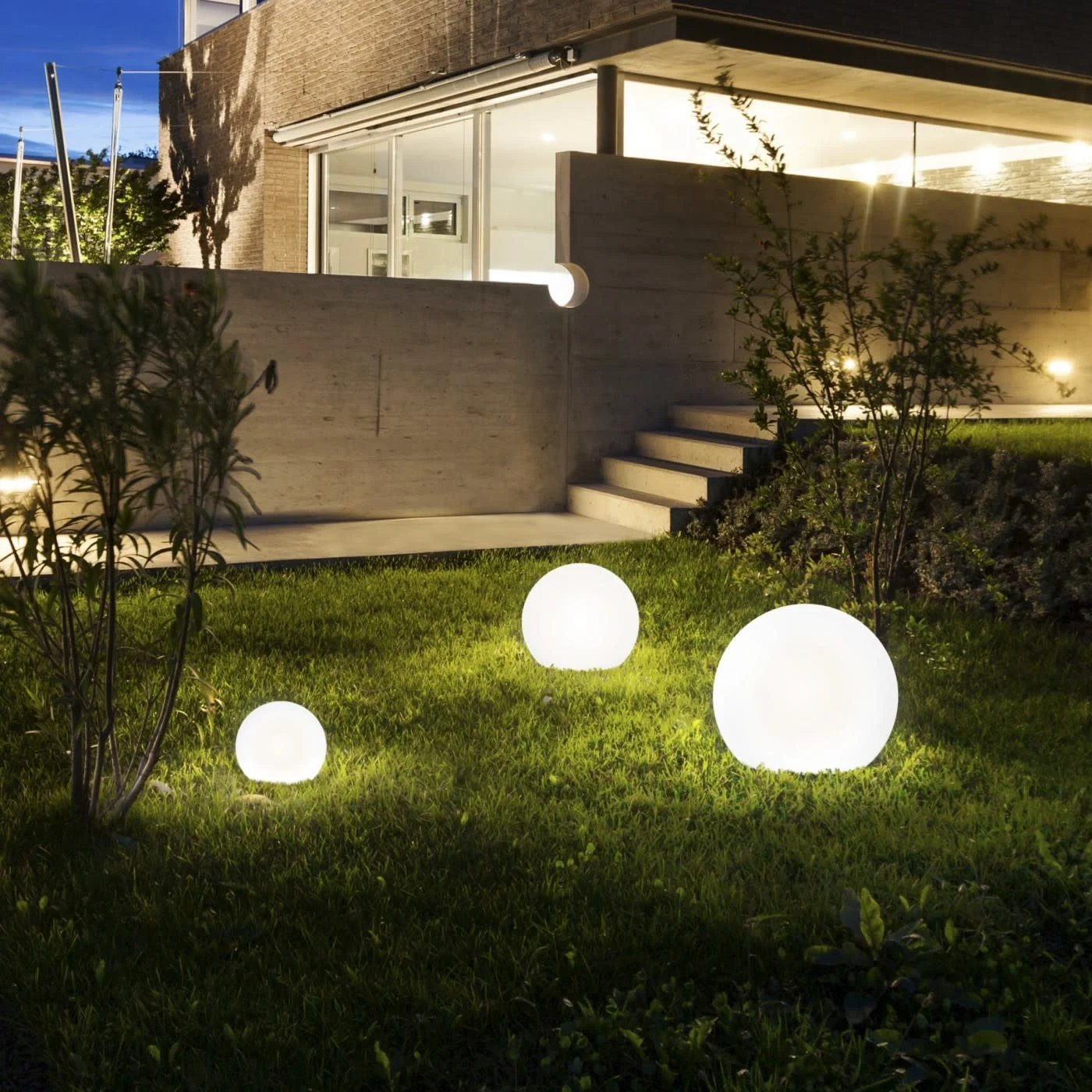 Cumulus M Lichtbol voor in de tuin E27 LED Fitting Ø 45cm