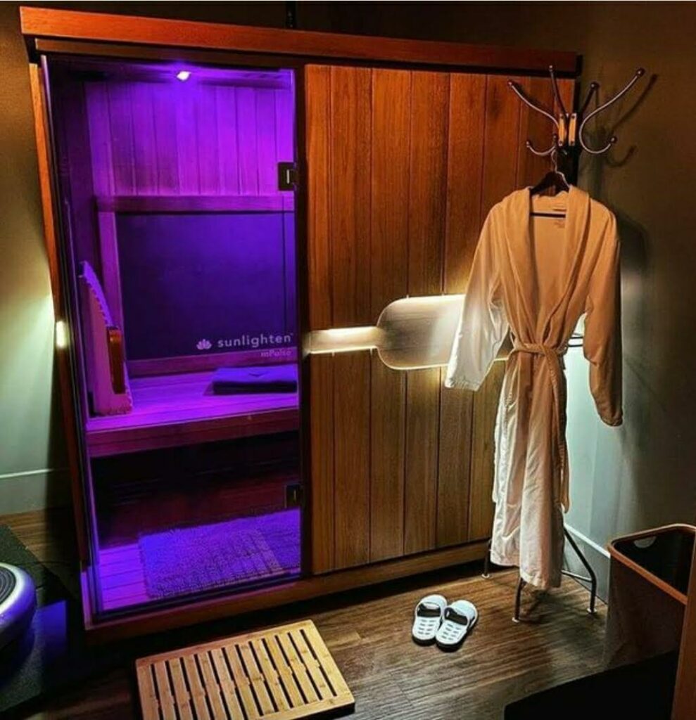 Hvad er en infrarød sauna? - Treatness.dk