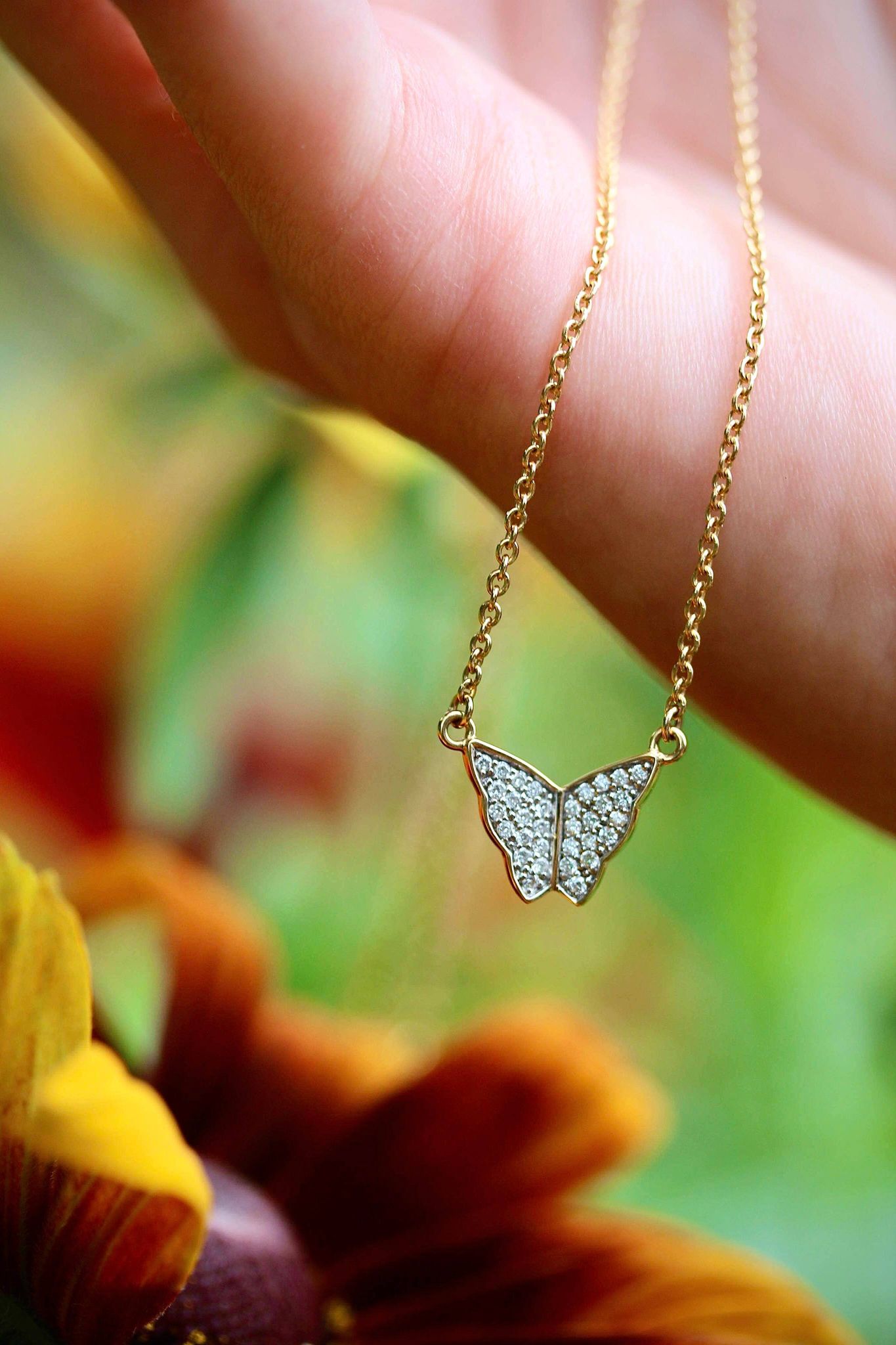 Tre Smeder Guldbutiken I Eskilstuna