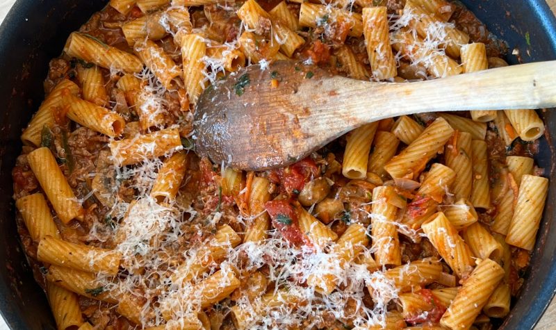 Recept på pasta ragu