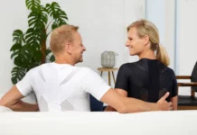 Holdningskorrigerende tøj bedst i test – virker det?