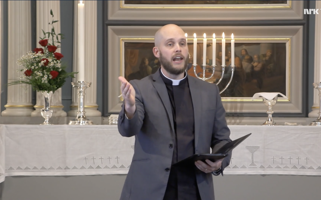 Daniel Sæbjørnsen delte sitt personlige vitnesbyrd på NRKs TV-gudstjeneste – Jeg kan aldri bli den samme igjen, for nå har jeg erfart noe jeg ikke visste fantes!