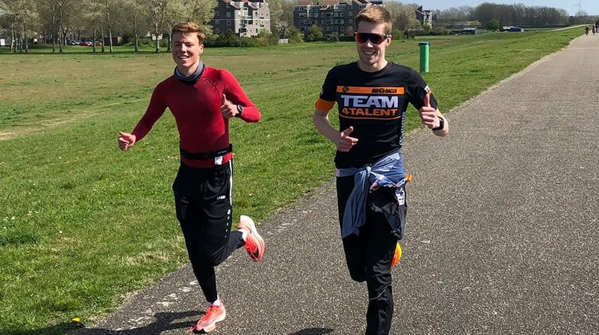 Joost Somsen en Ingmar Neple Warming Up voor NK duathlon 2022