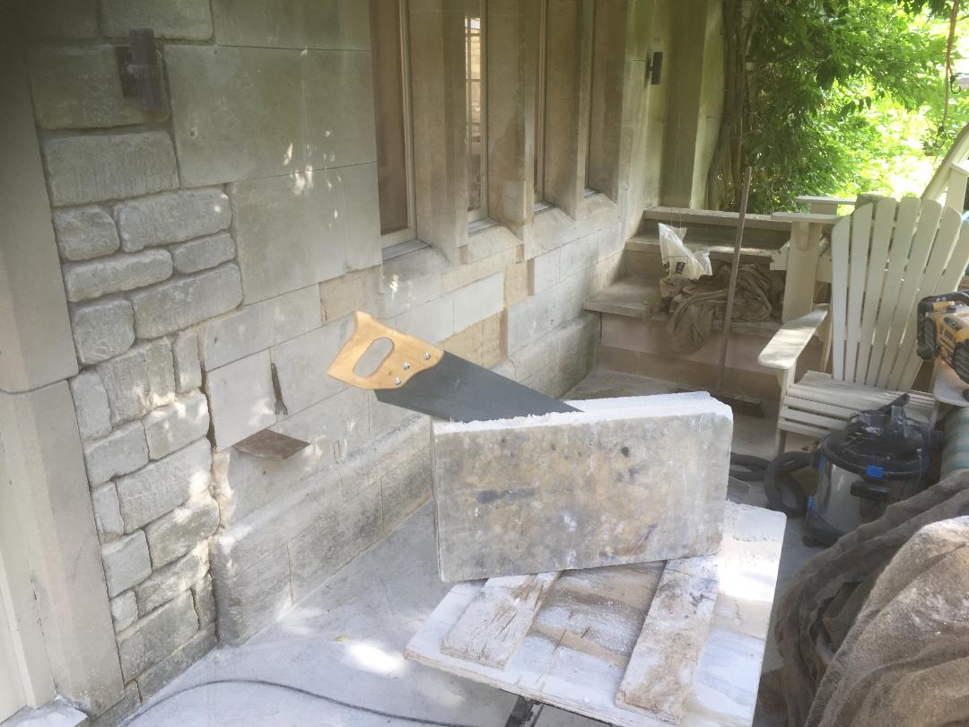 stonemason Bath stone repair in Wiltshire stonemason Bath stone repairs Wiltshire