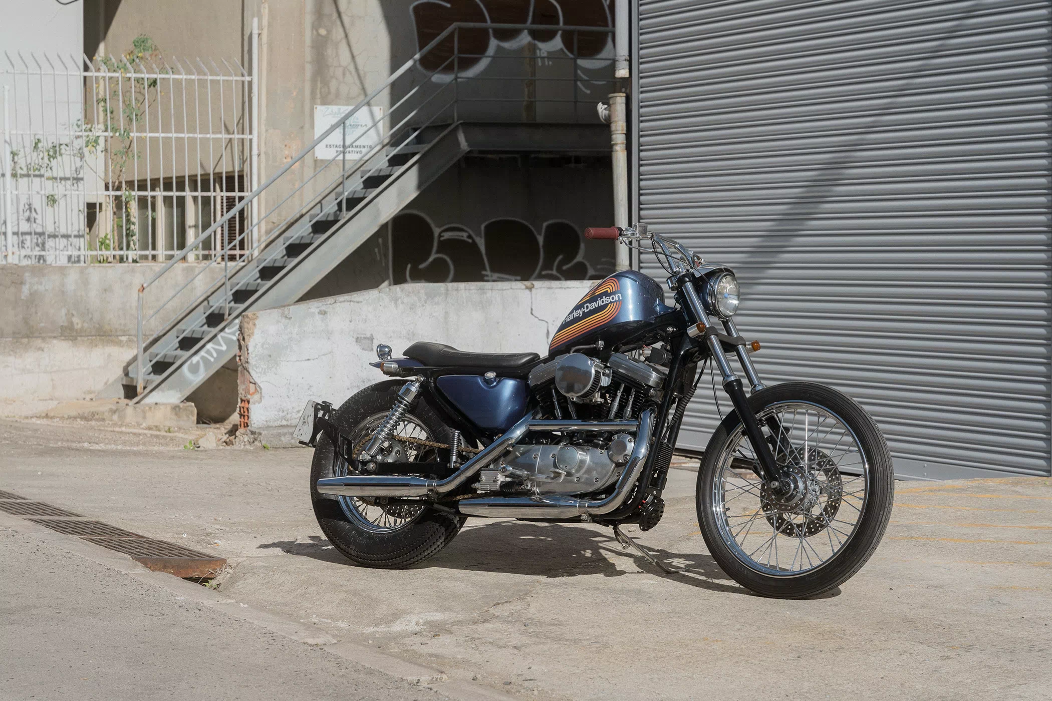 Harley-Davidson-Sportster-Resistant-001