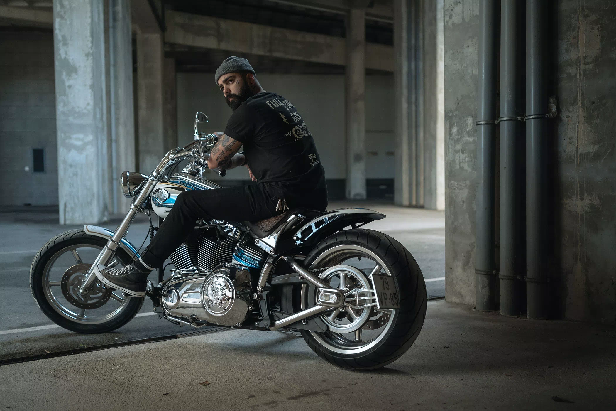 Unik-Motorcycles-Harley-Davidson-Rocker-DEEP-BLUE-008