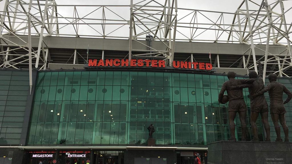 Outside of Old Trafford – Find a great Man United live stream