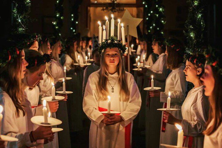 Lucia – White Gowns and Candles