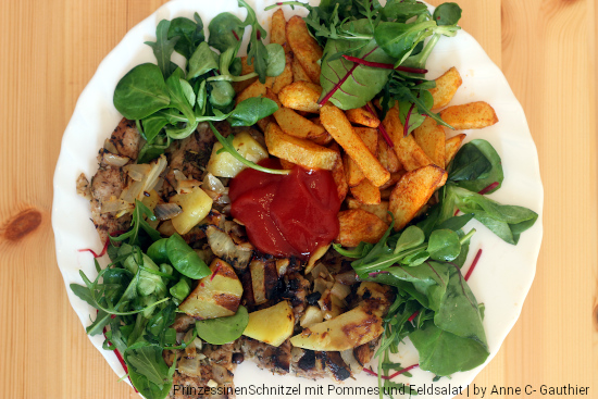 PrinzessinenSchnitzel mit Pommes und Feldsalat