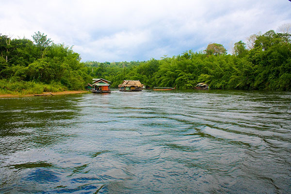 Tour della provincia Kanchanaburi e del fiume Kwai